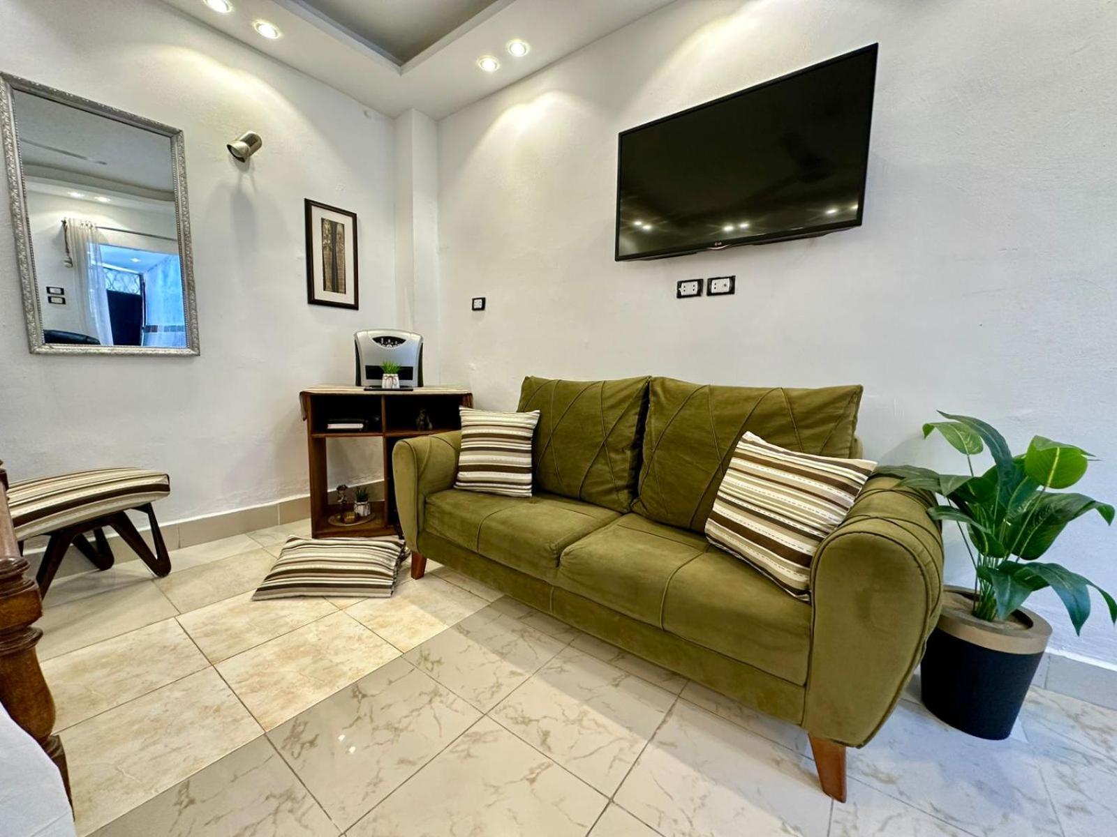 Emma's - Nasr Appartamento Il Cairo